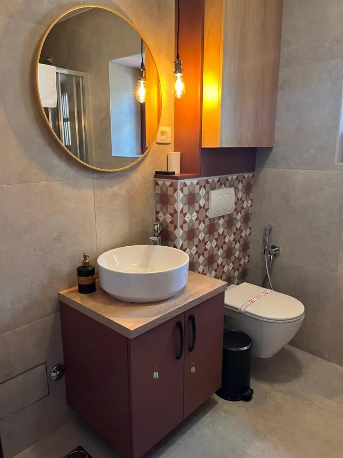 One-Bedroom Apartment, 35 m²